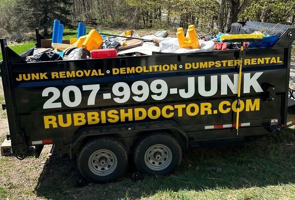 Rubbish Doctor: Roll-Off Dumpster Services