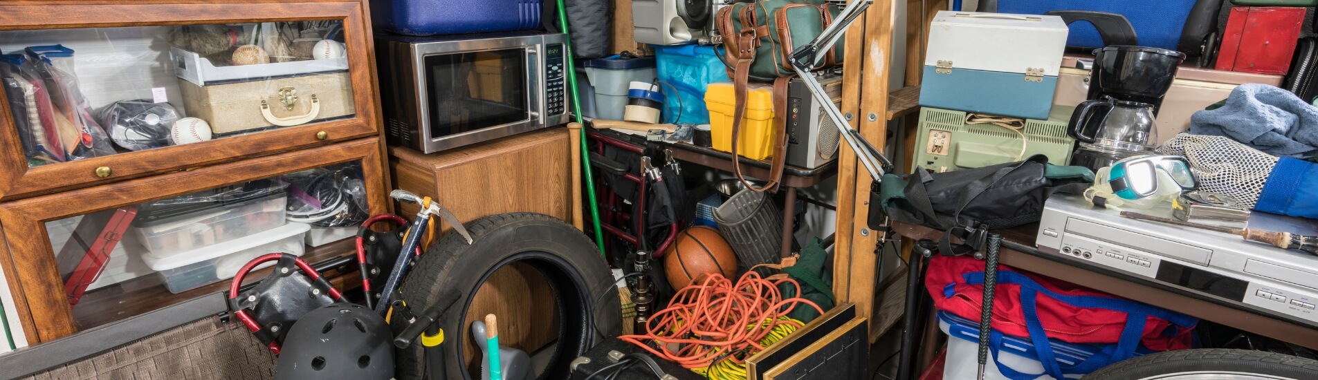 Why Garage Cleanouts Make Homes More Functional